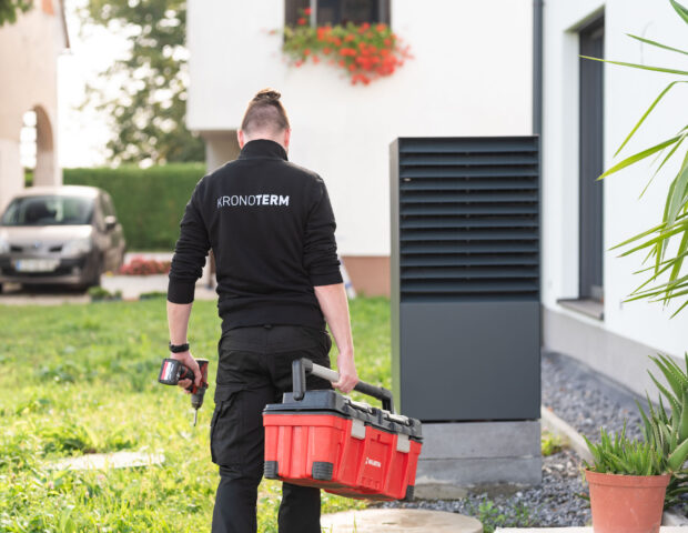 Toebehoren voor warmtepompinstallatie